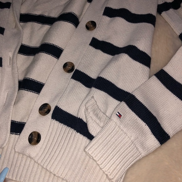 Tommy Hilfiger Stripped Buttoned Up Cardigan - Picture 2 of 6